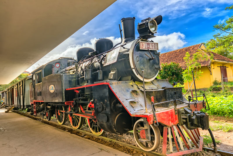 K 687